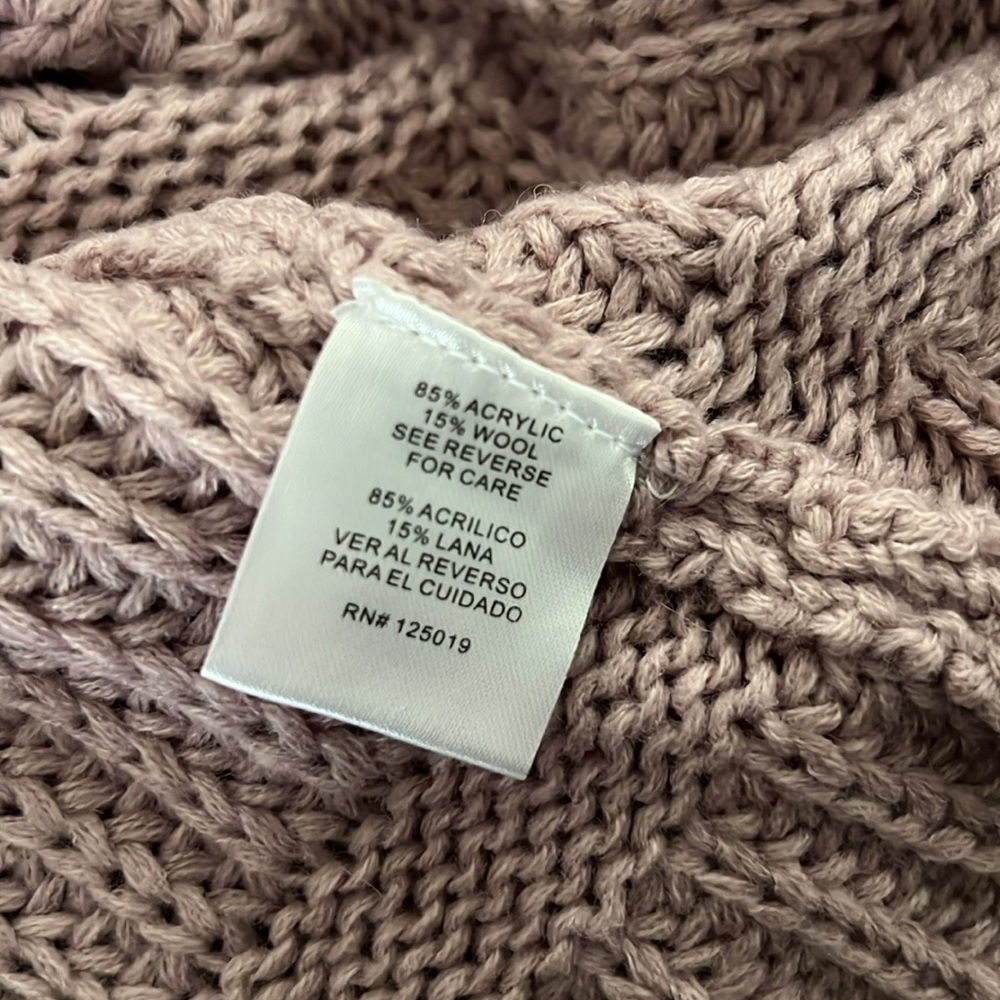 Joseph A Lilac Cable Knit Cardigan - Picture 4 of 4